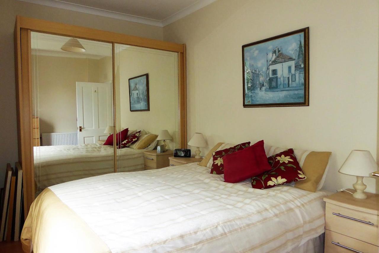 Skene Terrace Apartments Aberdeen Bagian luar foto