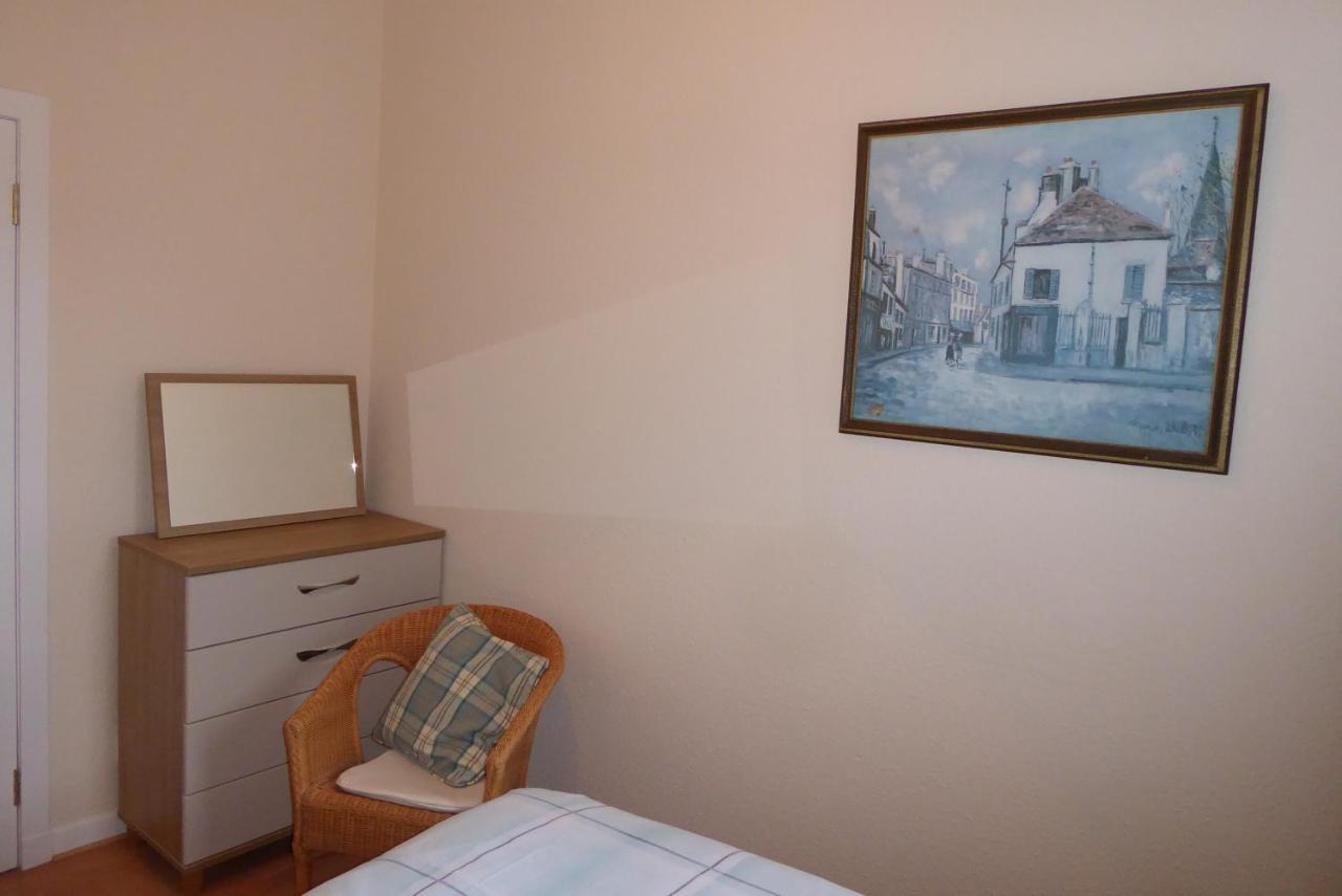 Skene Terrace Apartments Aberdeen Bagian luar foto